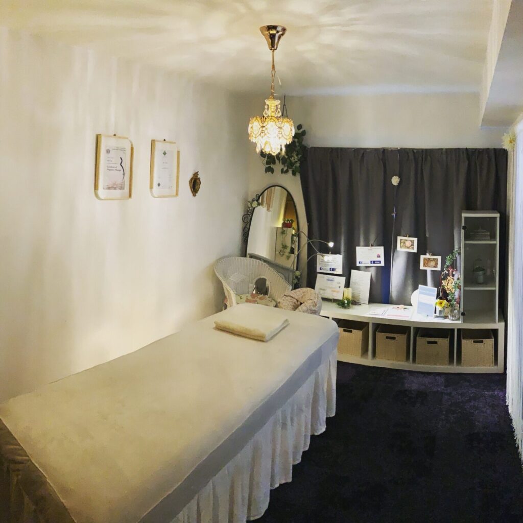 supple サプル　Remedial Massage & Hot Stone Therapy / Pilates　　オーナーセラピスト小池瑛子
